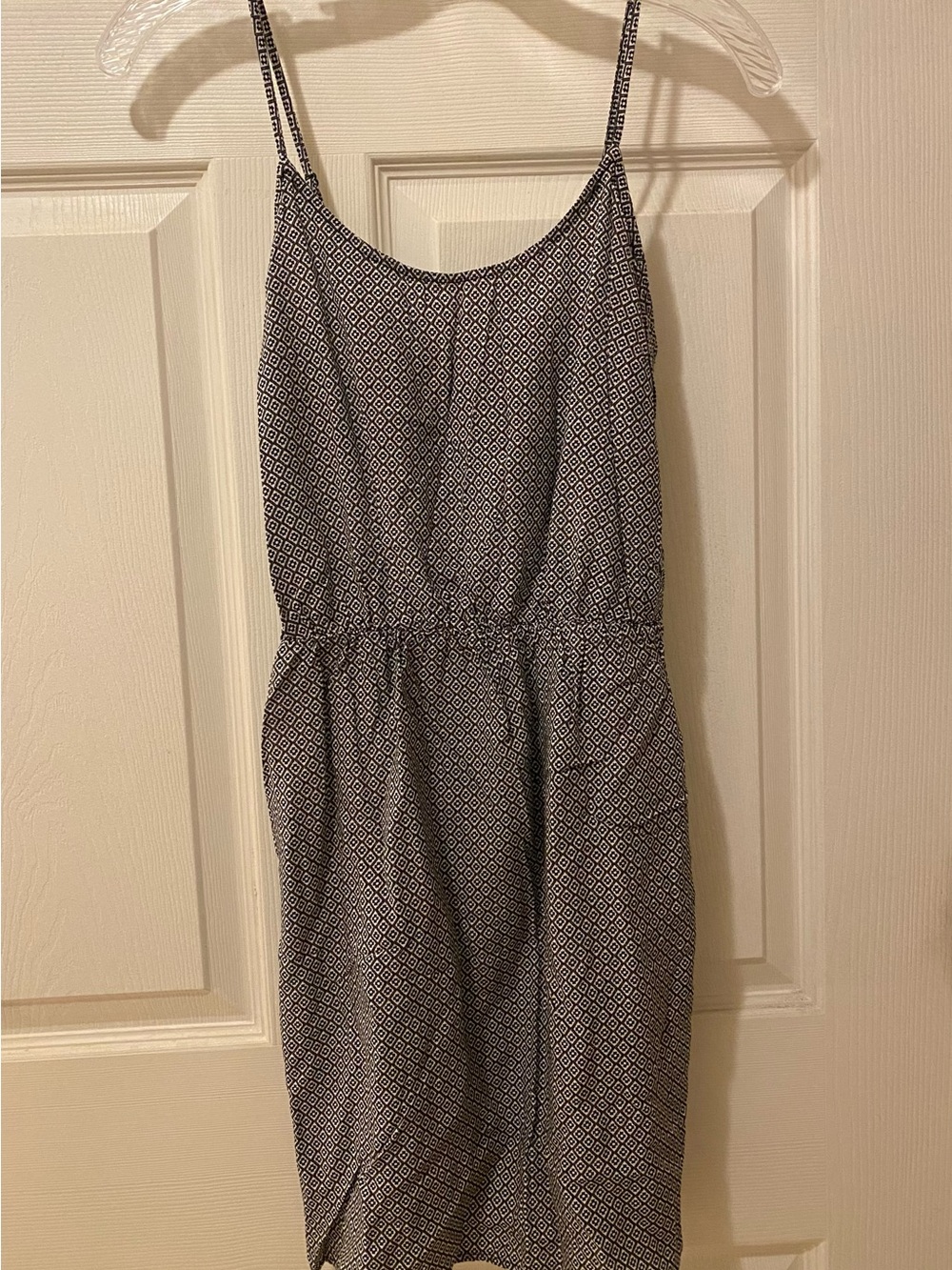 Old Navy Black and White Geometric Midi Spaghetti-Strap Dress